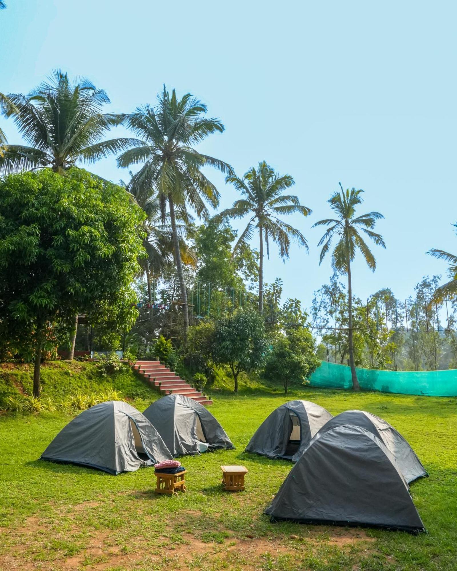 Bana The Wild Waters Hotel Muduvādi Exterior photo