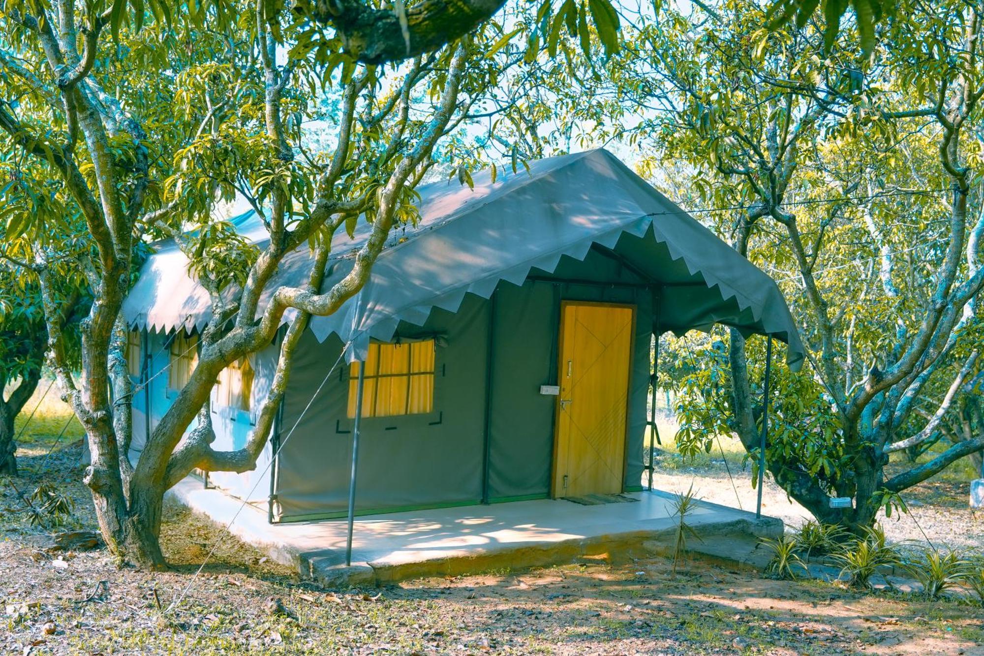 Bana The Wild Waters Hotel Muduvādi Exterior photo